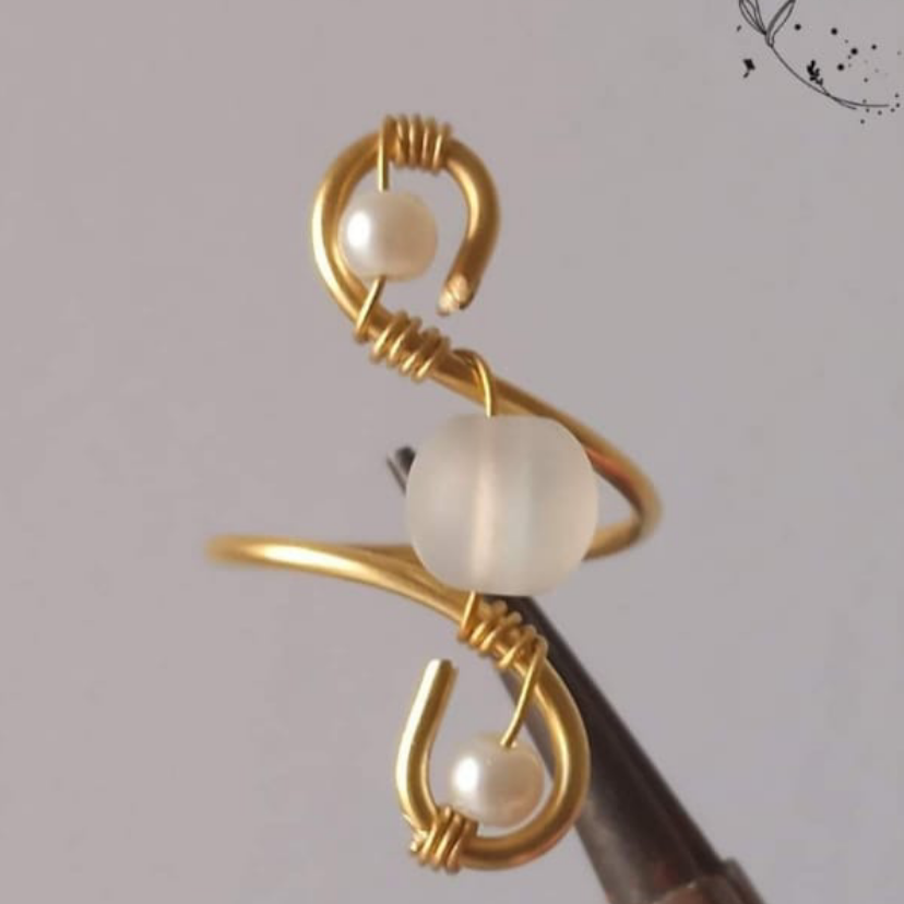 خاتم لولي طويل