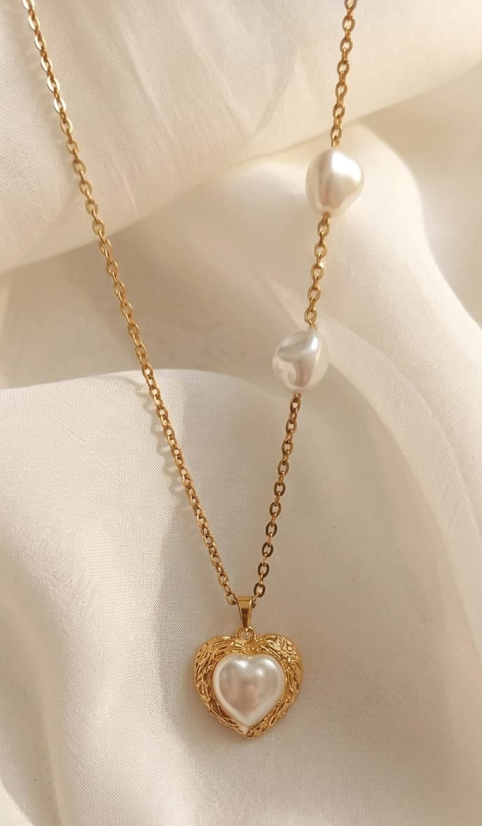 Heart necklace
