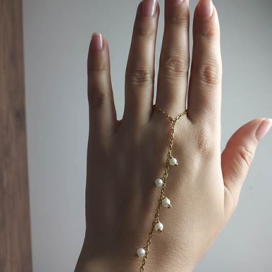 Loly hand chain