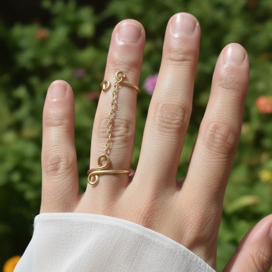 خاتم نحاس بسلسلة