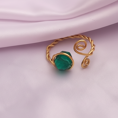 Crystal ring