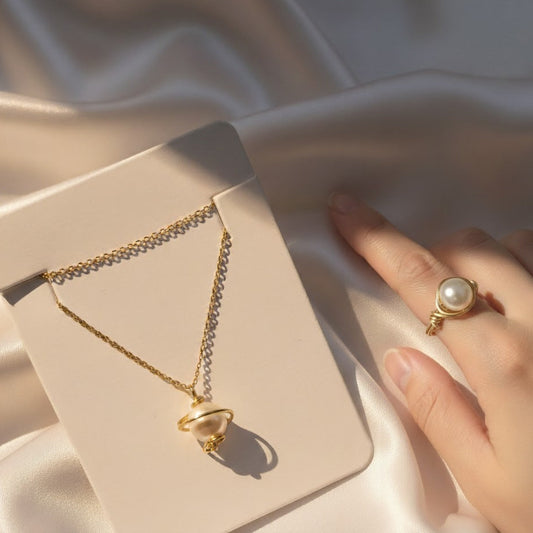 خاتم وسلسلة لولي